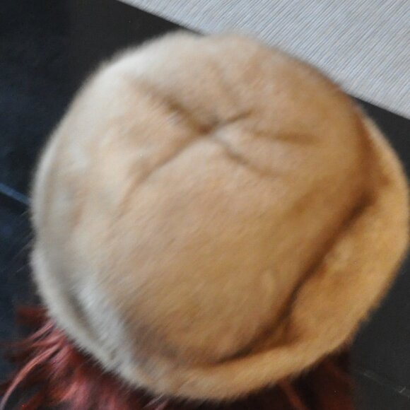 Vintage Blonde Mink Fur Bowler Derby Brim Winter Hat Cap - Picture 12 of 12